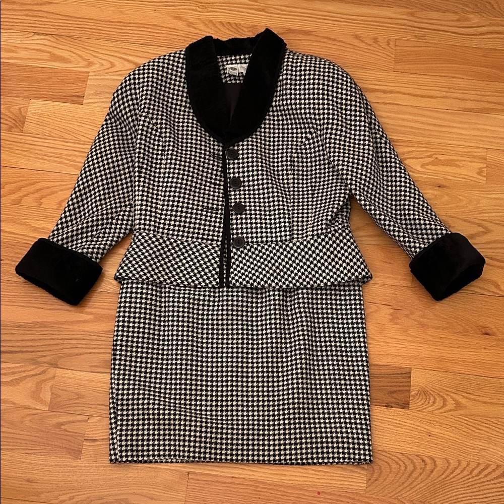 Simon Chang Black and White Houndstooth Blazer and skirt